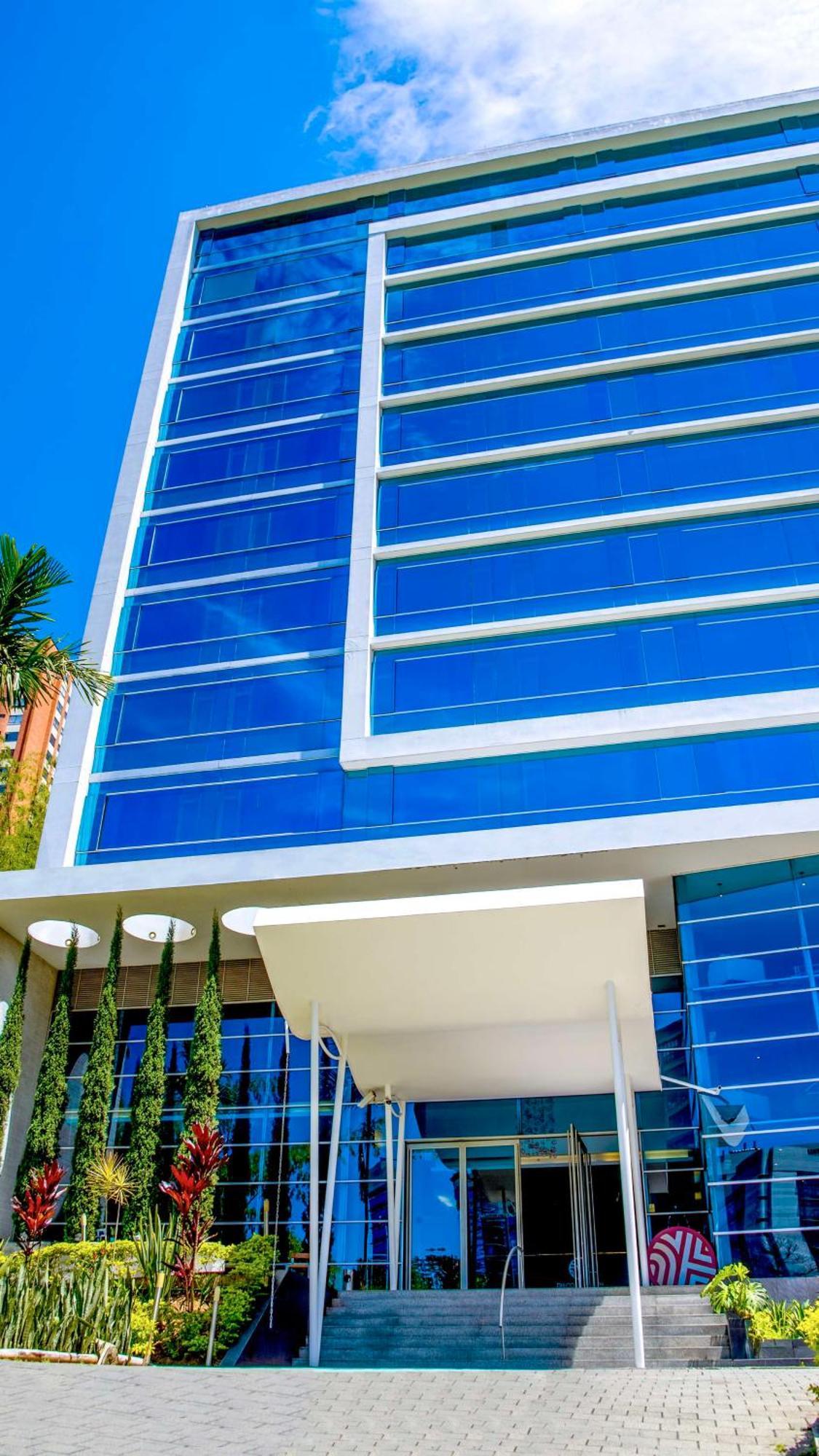 Nh Collection Medellin Royal Hotel Exterior photo